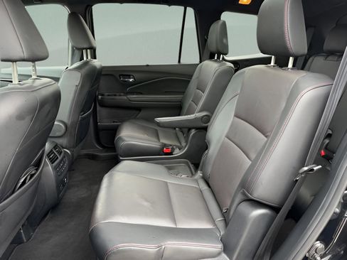 Used 2022 Honda Pilot Black Edition image 24
