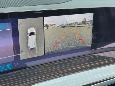 New 2026 Cadillac Escalade Luxury w/ Touring Package image 25