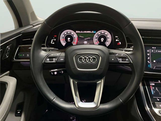 Used 2023 Audi Q7 3.0T Premium Plus w/ Premium Plus Package AWD/4WD image 12