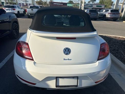 Used 2019 Volkswagen Beetle 2.0T S image 20