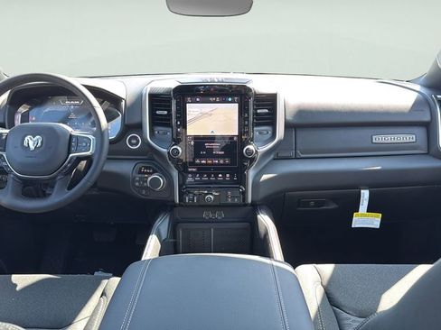 New 2026 RAM 1500 4x4 Crew Cab image 13