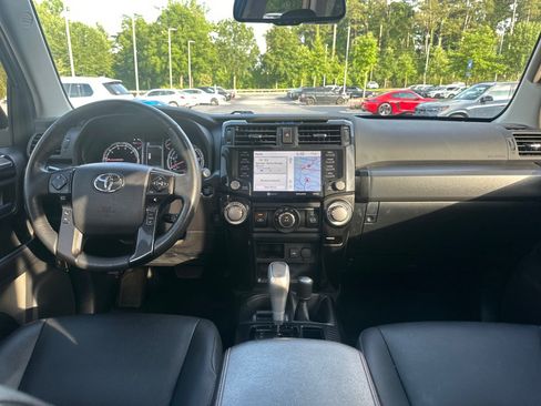 Used 2023 Toyota 4Runner TRD Off-Road Premium w/ Off Road Premium Plus Package AWD/4WD image 20