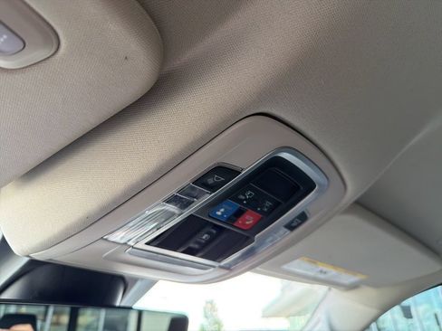 Used 2022 RAM 1500 Laramie AWD/4WD image 25