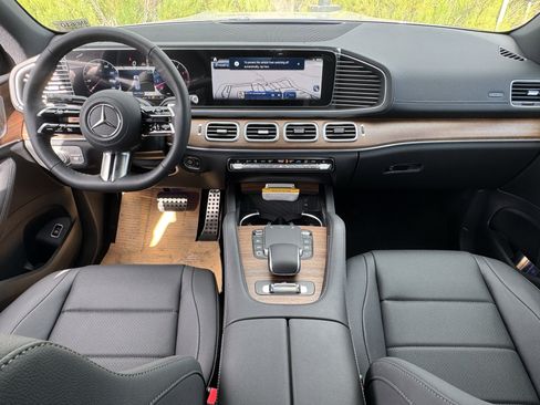 New 2025 Mercedes-Benz GLS 450 4MATIC image 29