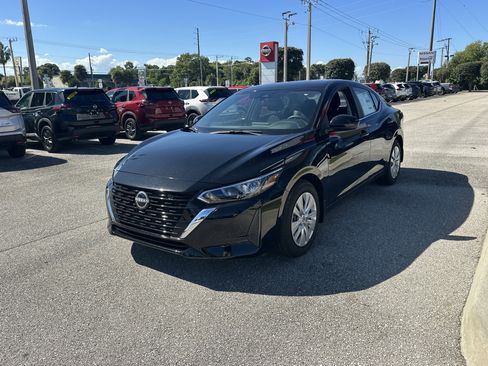 New 2025 Nissan Sentra S image 2