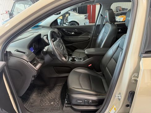 Used 2022 GMC Terrain AT4 w/ Infotainment Package II AWD/4WD image 10