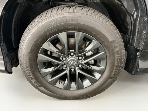 Used 2023 Lexus GX 460 Premium w/ Premium Package AWD/4WD image 37