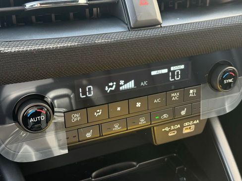 New 2026 Subaru Outback Premium image 17