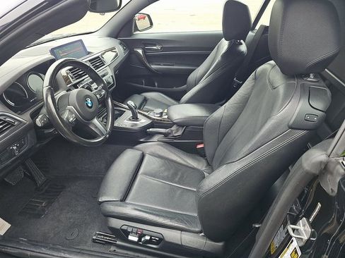 Used 2018 BMW M240i Convertible image 5
