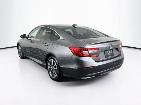 Used 2018 Honda Accord Touring image 5