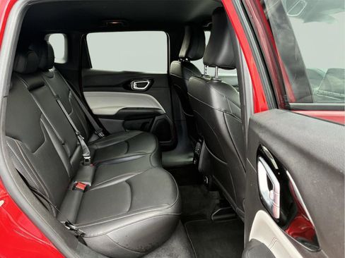 Used 2023 Jeep Compass Limited AWD/4WD image 11