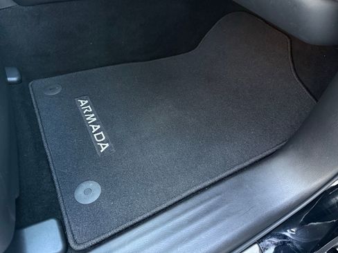 Used 2024 Nissan Armada SL w/ Captain's Chairs Package image 26