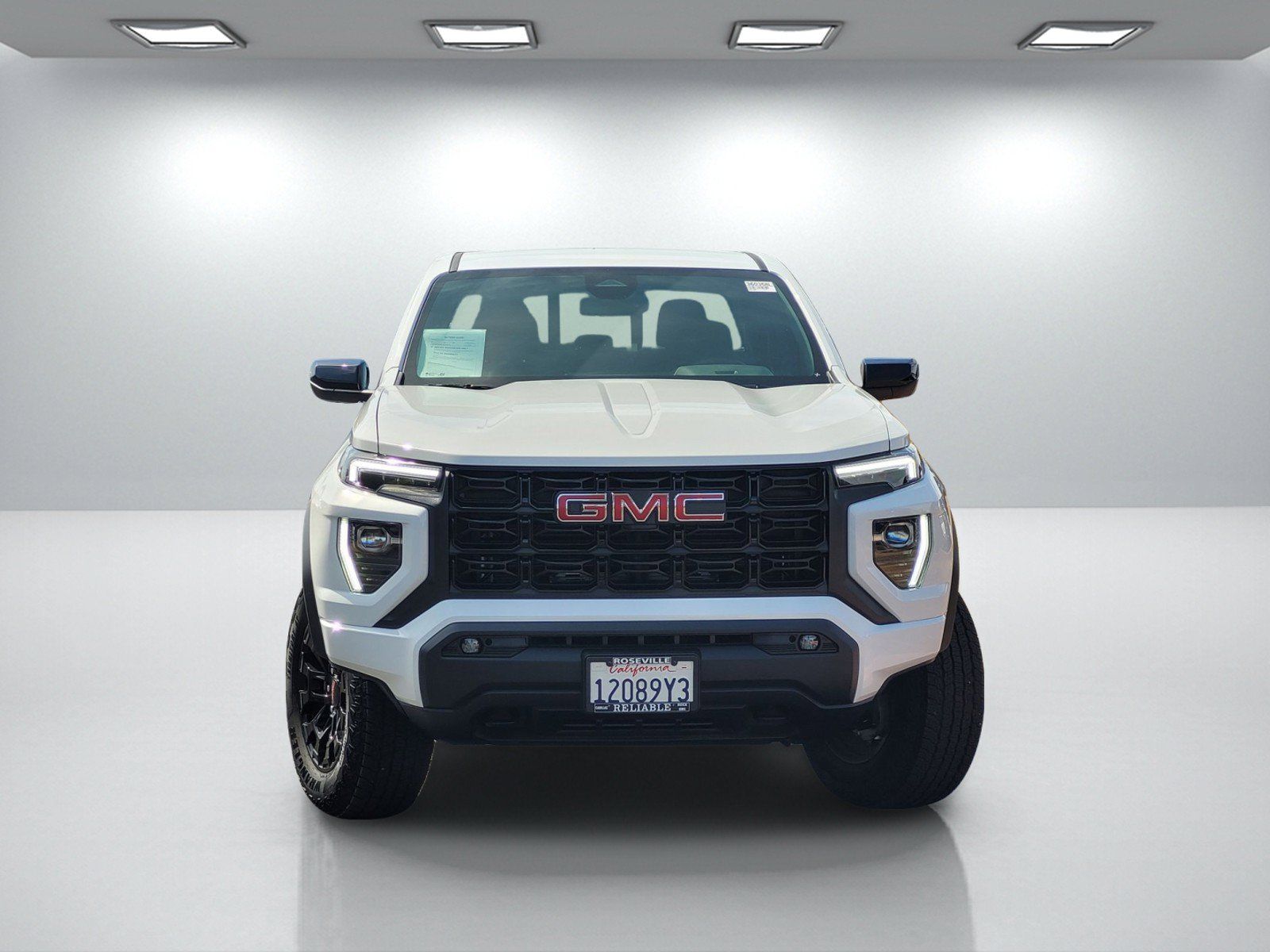 Used 2026 GMC Canyon Elevation w/ Convenience Package AWD/4WD image 2
