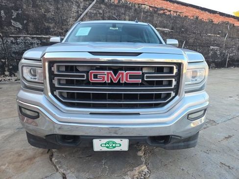 Used 2016 GMC Sierra 1500 SLE w/ SLE Value Package AWD/4WD image 2
