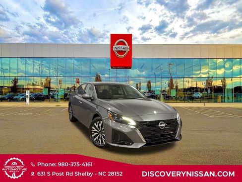 New 2025 Nissan Altima 2.5 SV w/ SV Premium Package image 1