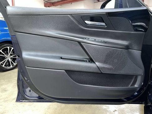 Used 2019 Jaguar XE image 67