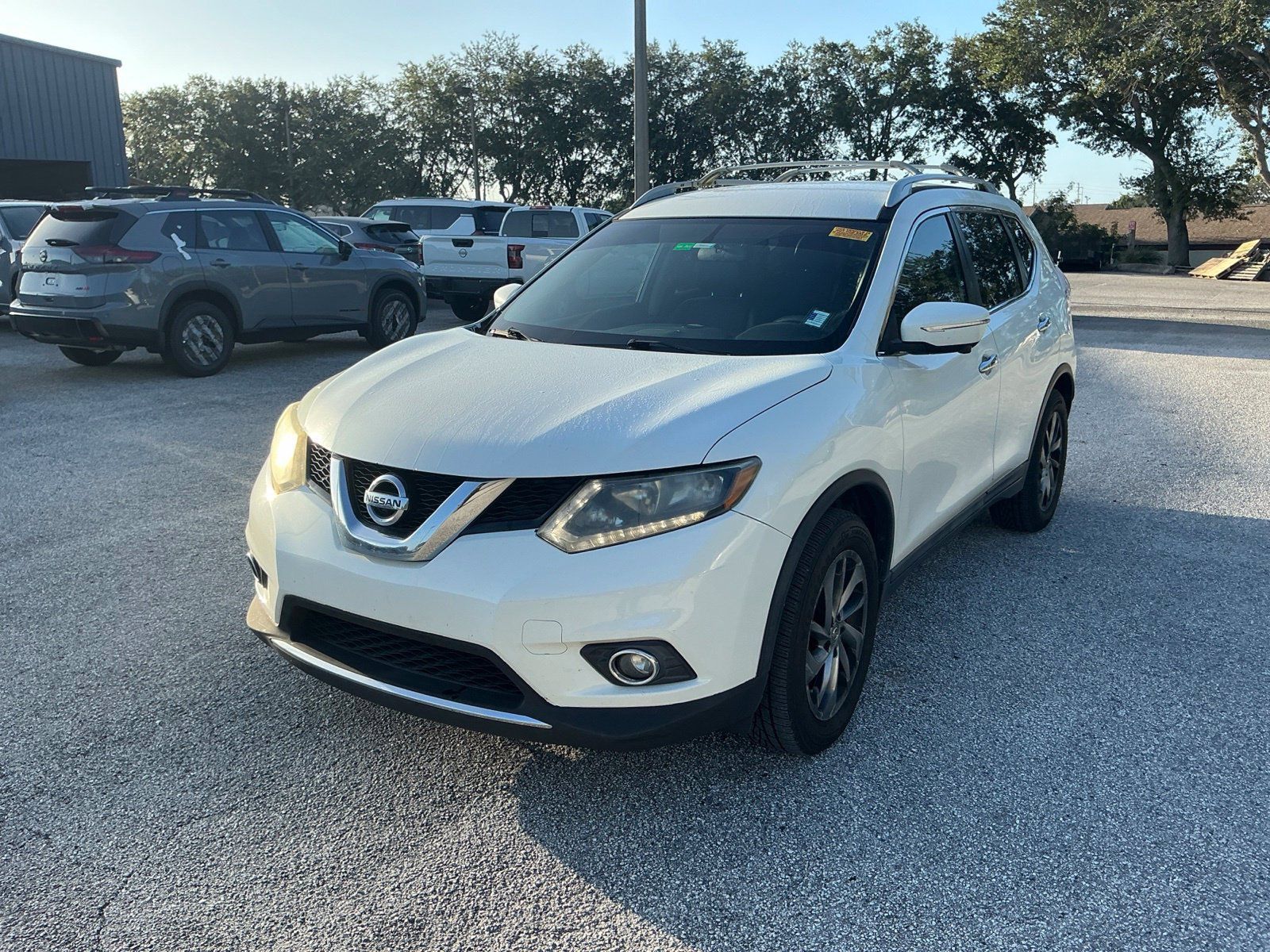 Used 2015 Nissan Rogue SL FWD image 4