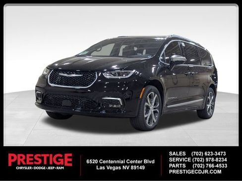 New 2026 Chrysler Pacifica Pinnacle image 1