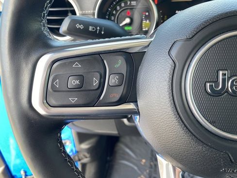 Used 2022 Jeep Wrangler Unlimited Sahara w/ Cold Weather Group image 42