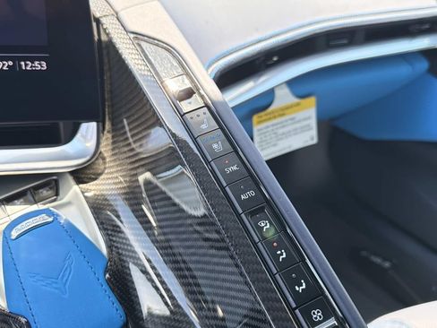 Used 2023 Chevrolet Corvette Z06 RWD image 19