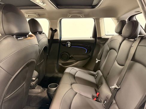 Certified 2024 MINI Cooper S image 11