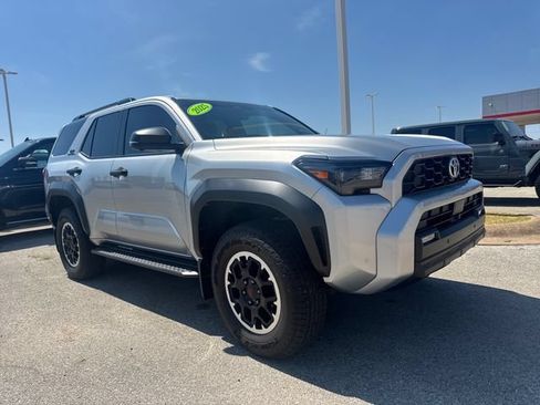 Used 2025 Toyota 4Runner TRD Off-Road Premium w/ Tow Technology Package AWD/4WD image 7