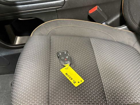 Used 2023 GMC Acadia AT4 image 20