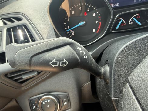 Used 2014 Ford Escape S image 32