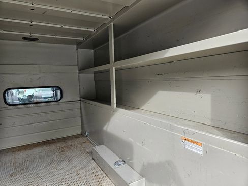 Used 2011 Ford F450 XL w/ PWR Equipment Group image 14