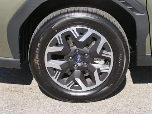Certified 2026 Subaru Forester Premium AWD/4WD image 10