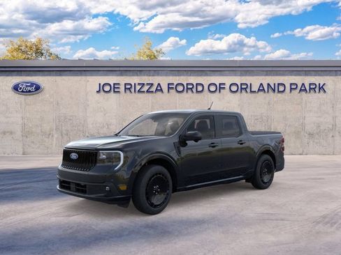 New 2026 Ford Maverick Lobo AWD/4WD image 1