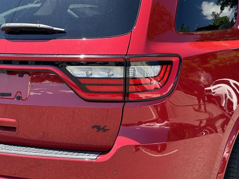 Used 2021 Dodge Durango R/T w/ Tow 'N Go Group AWD/4WD image 10