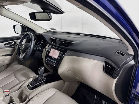 Used 2020 Nissan Rogue Sport SL w/ Premium Package AWD/4WD image 39