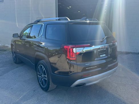 Used 2023 GMC Acadia SLT w/ Preferred Package AWD/4WD image 6