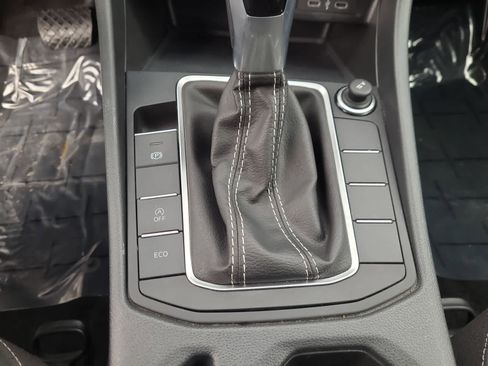 Used 2025 Volkswagen Jetta S image 25