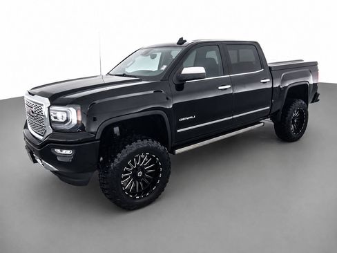 Used 2017 GMC Sierra 1500 Denali w/ Denali Ultimate Package AWD/4WD image 9