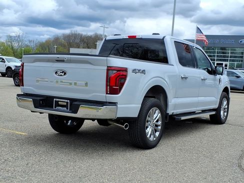 Used 2025 Ford F150 Lariat w/ Equipment Group 501A Mid AWD/4WD image 7
