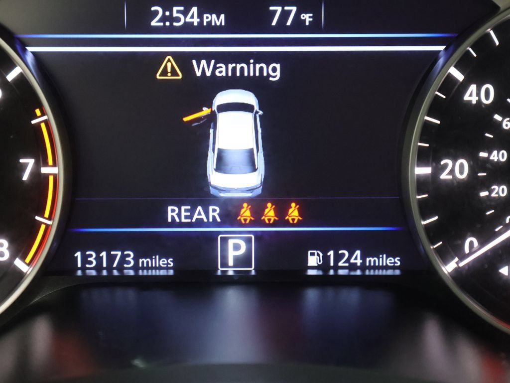 Used 2025 Nissan Altima 2.5 SV AWD/4WD image 40