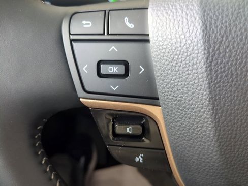 New 2026 Toyota Crown XLE image 20