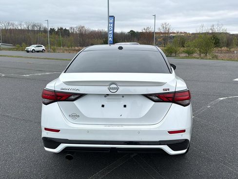 Used 2025 Nissan Sentra SR FWD image 7