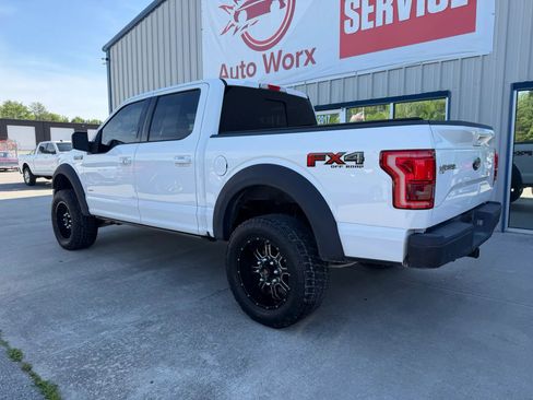 Used 2015 Ford F150 Lariat w/ Equipment Group 502A Luxury AWD/4WD image 28