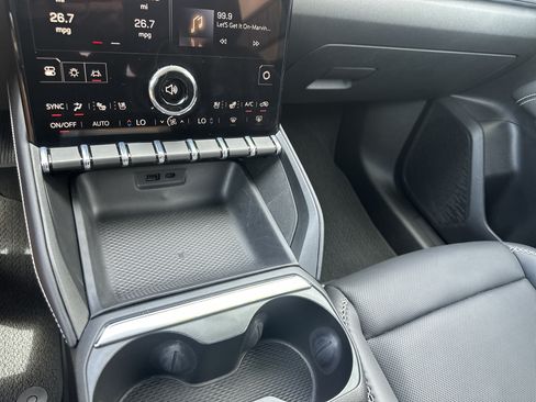 Used 2026 GMC Terrain Denali AWD/4WD image 19
