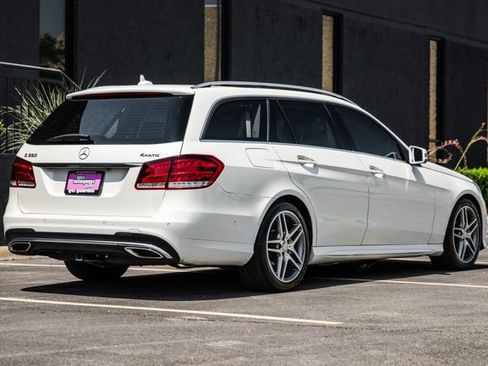 Used 2015 Mercedes-Benz E 350 4MATIC Wagon image 9