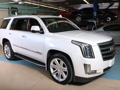 Used 2016 Cadillac Escalade Premium