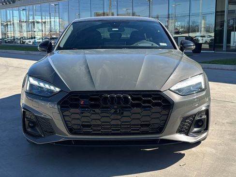 Used 2023 Audi S5 Prestige image 2