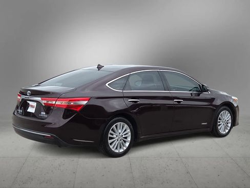 Used 2013 Toyota Avalon Limited FWD image 8