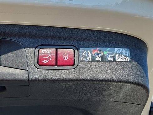 New 2026 Mercedes-Benz GLE 53 AMG 4MATIC image 34