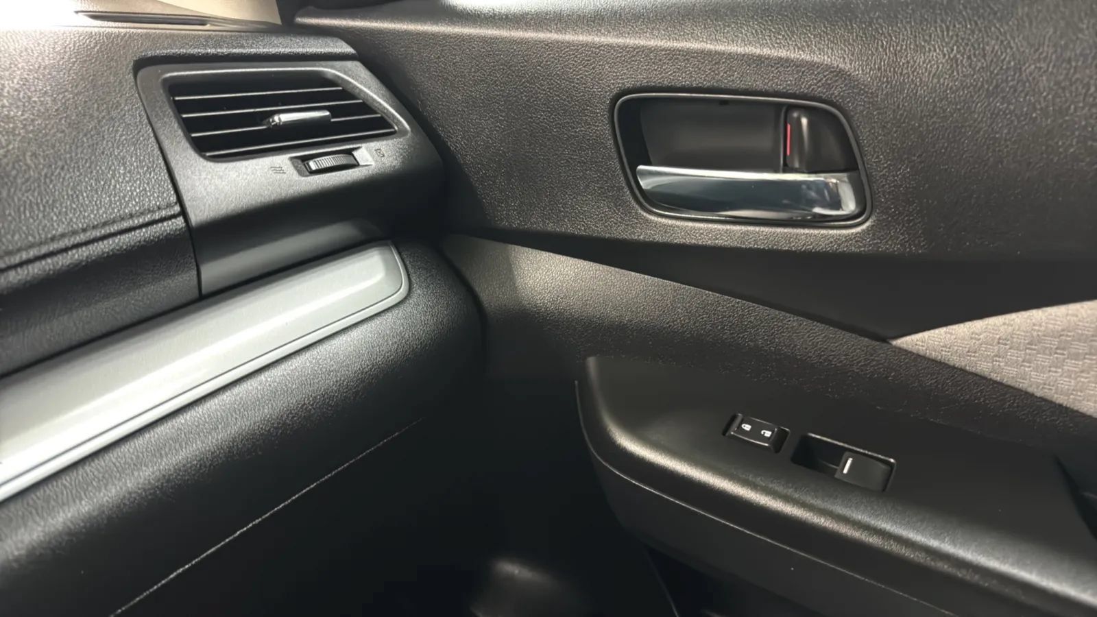 Used 2015 Honda CR-V EX image 17
