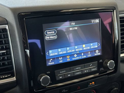 Used 2023 Nissan Frontier SV AWD/4WD image 15