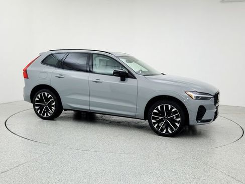 New 2026 Volvo XC60 B5 Ultra w/ Protection Package Premier image 3
